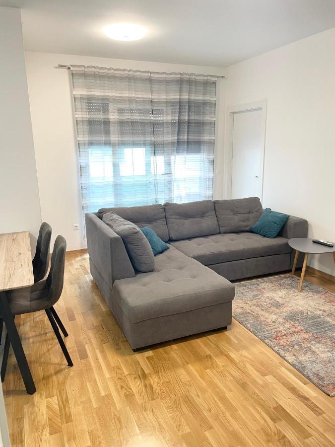 Apartment Diana Zara Zewnętrze zdjęcie